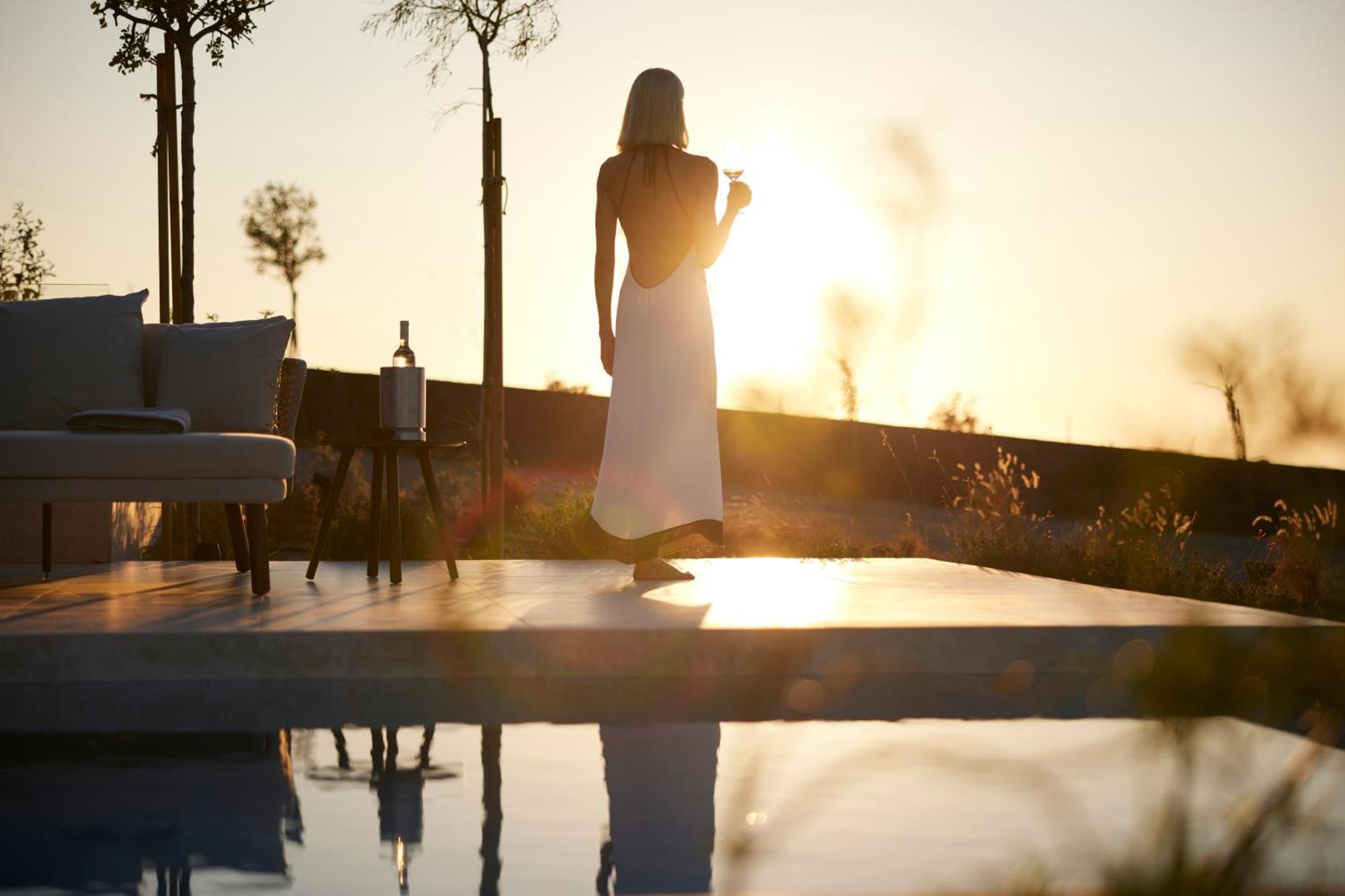 Aernia Suites & Art Akrotiri  Ngoại thất bức ảnh