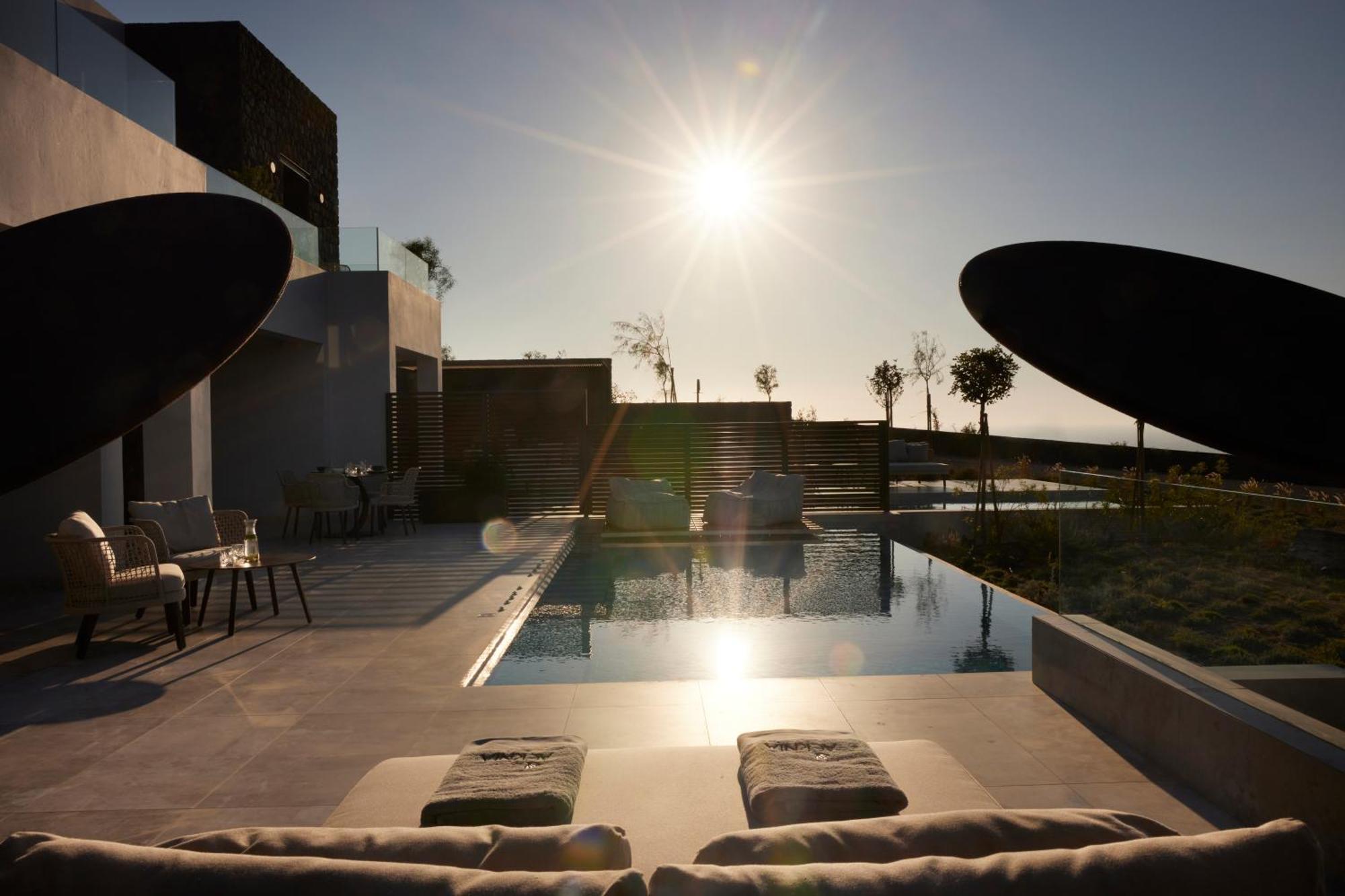 Aernia Suites & Art Akrotiri  Ngoại thất bức ảnh